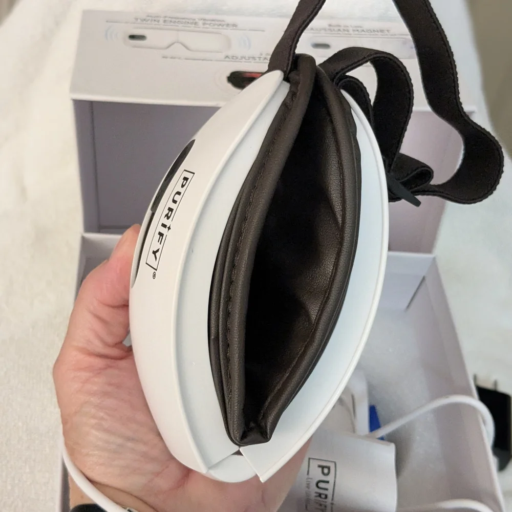Bluetooth Electric Eye Massager - White